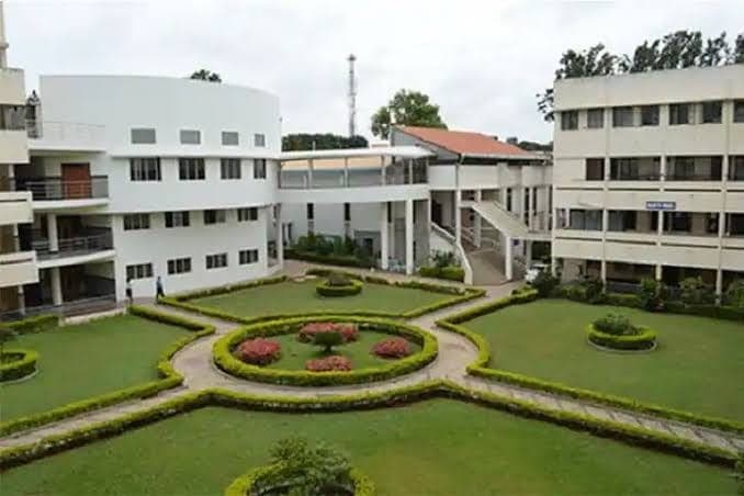RV College of Engineering iconic academic blocks and technical research promenade